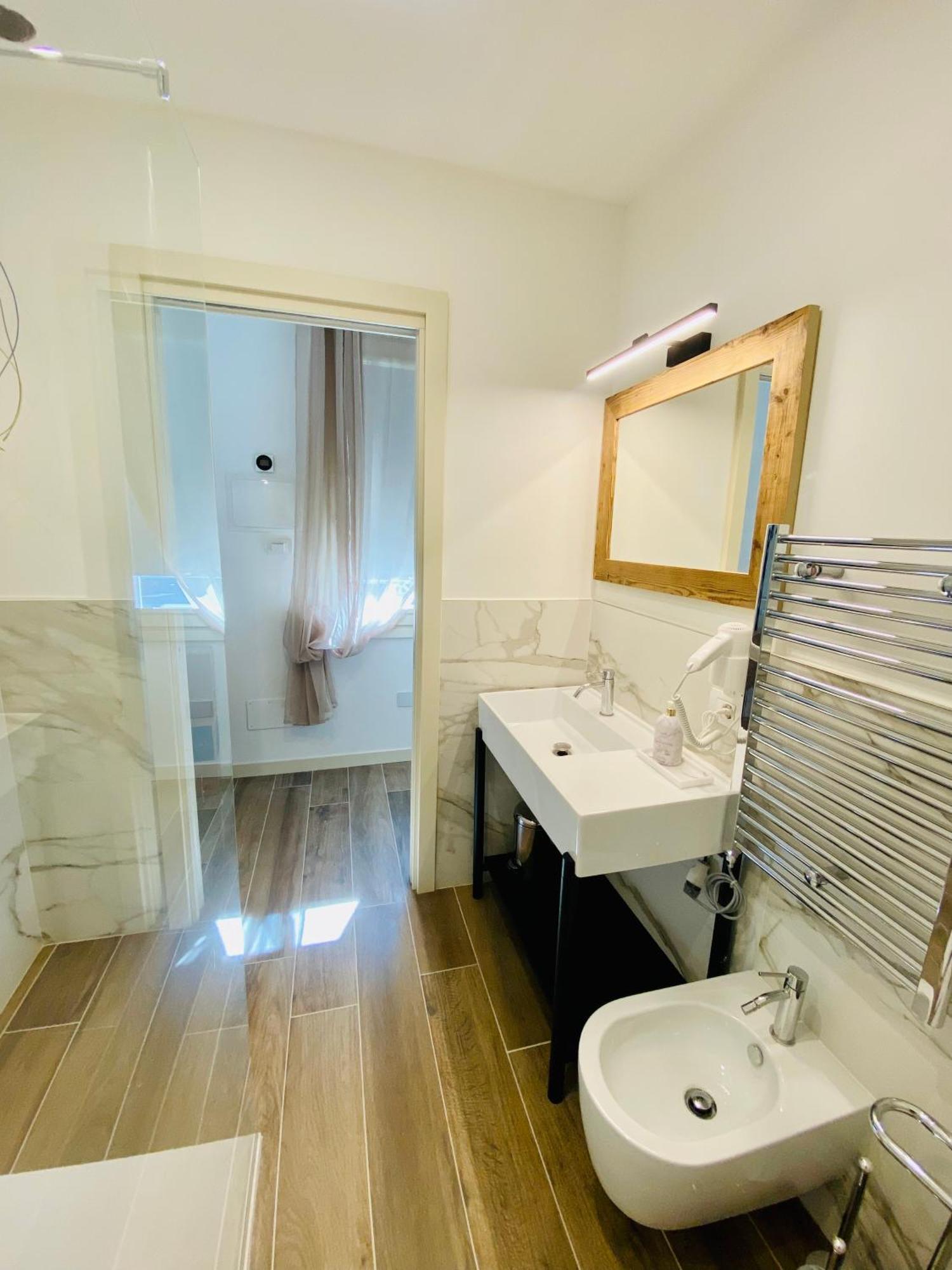 Star Soave Rooms - Locazione Turistica ภายนอก รูปภาพ