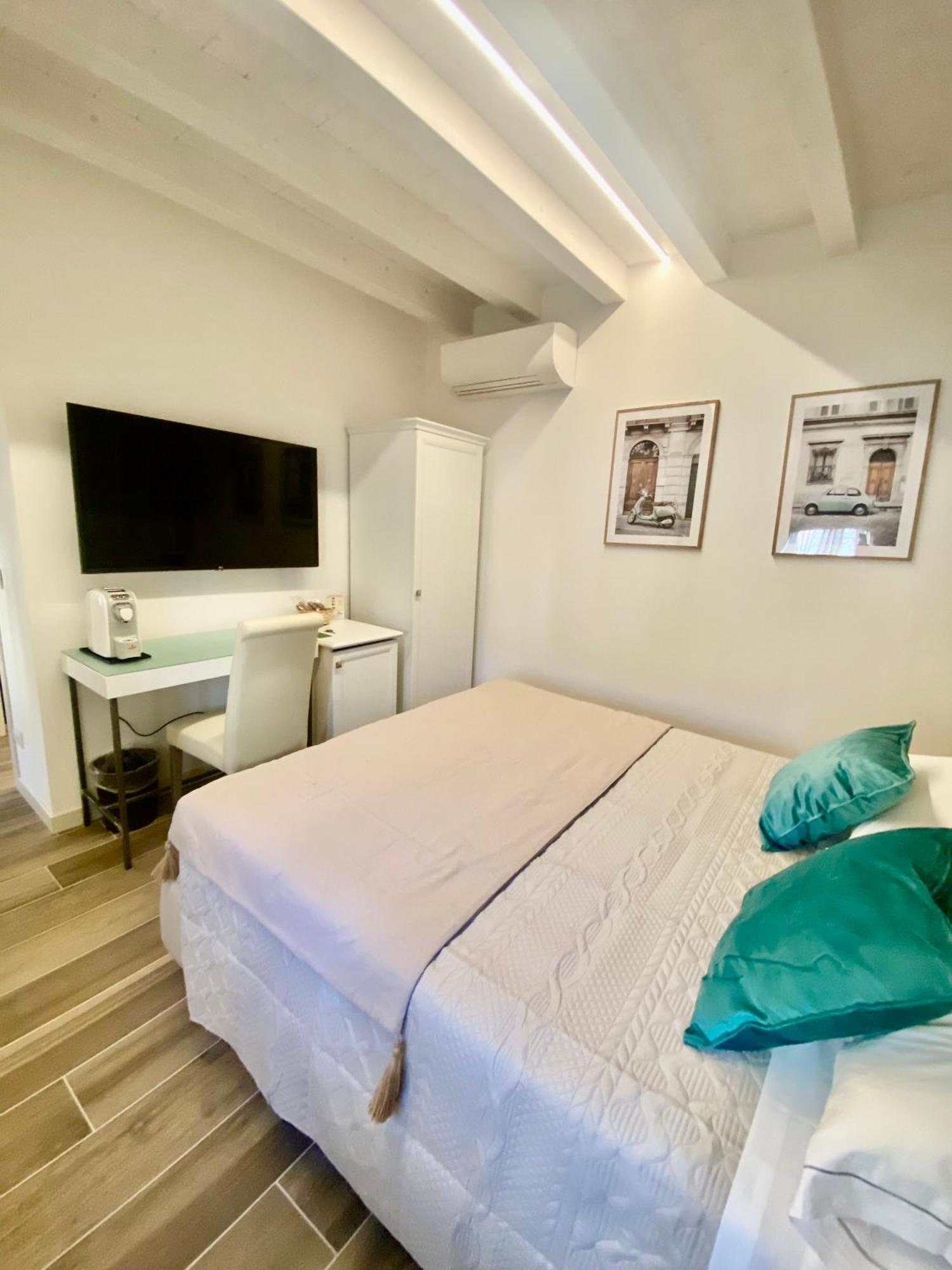 Star Soave Rooms - Locazione Turistica ภายนอก รูปภาพ